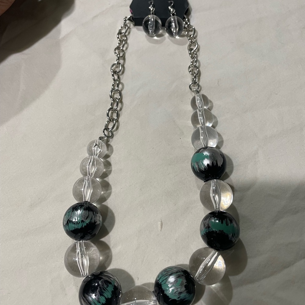 Jewelry - Picture 8 of 14